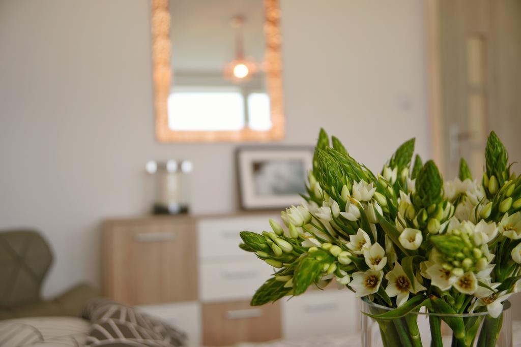 Seaside Base Apartment กดัญสก์ ภายนอก รูปภาพ