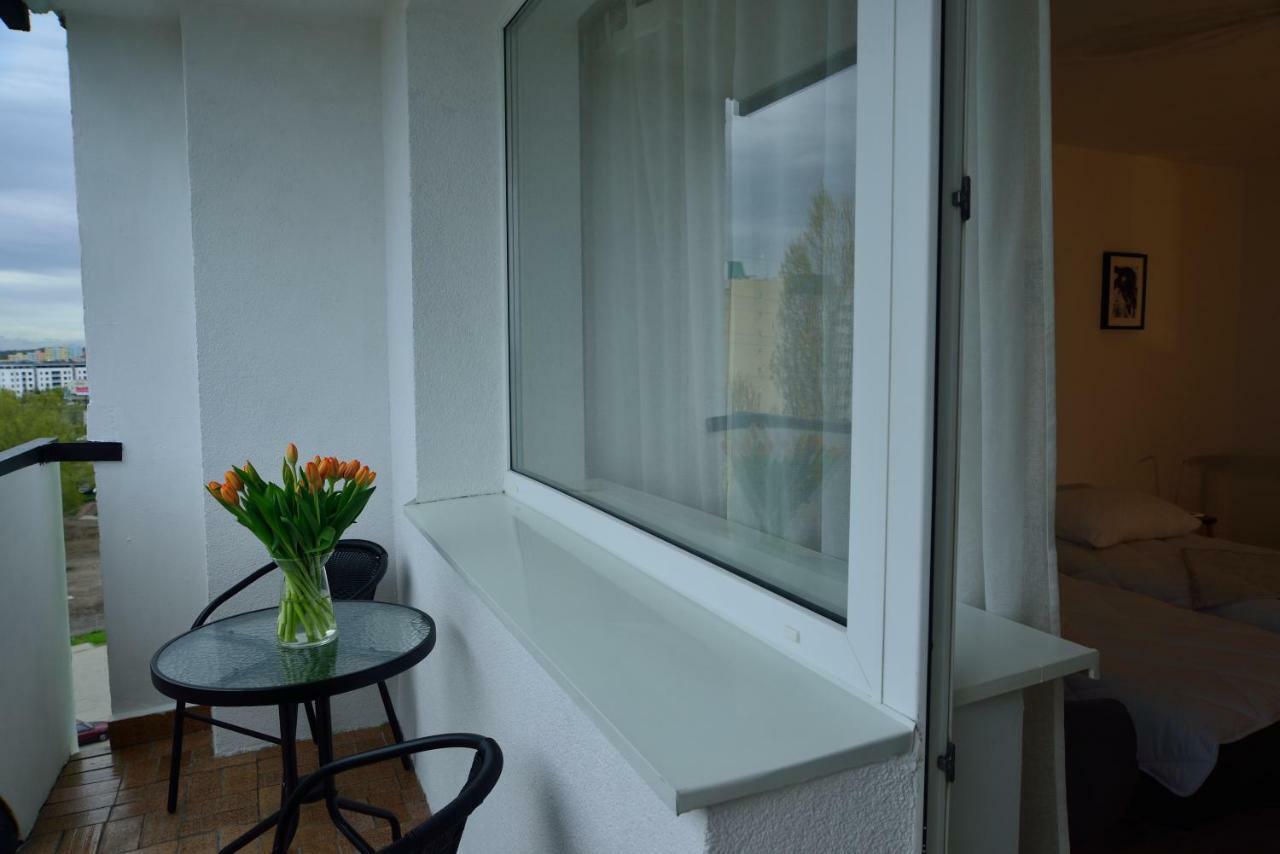 Seaside Base Apartment กดัญสก์ ภายนอก รูปภาพ